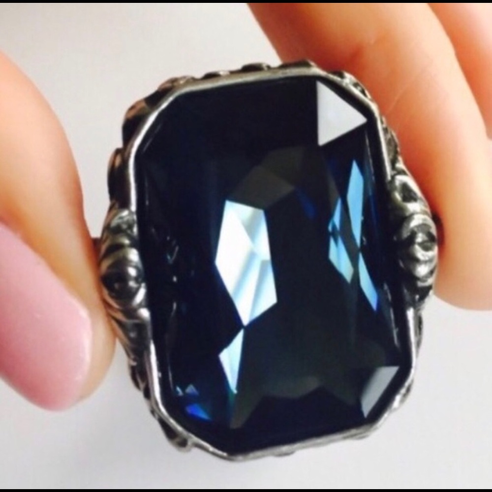 Britannia Gem Oversized Swarovski Crystal Ring 7